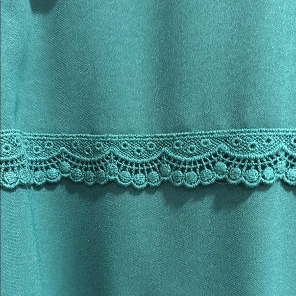 ! Grace Karin Elegant Green Ruffled Long Sleeve Blouse! - Picture 2 of 7